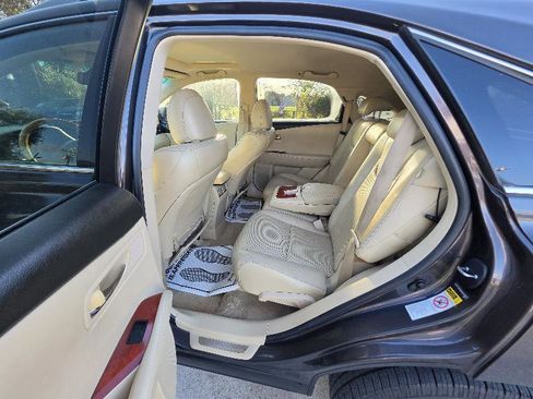 Used 2010 Lexus RX 350 FWD image 7