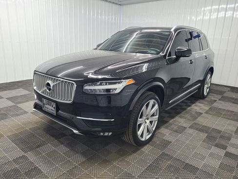 Used 2018 Volvo XC90 T6 Inscription w/ Convenience Package AWD/4WD image 7