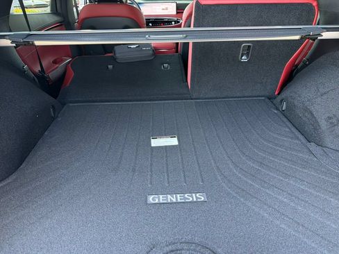 New 2026 Genesis GV70 3.5T Sport Advanced AWD/4WD image 15