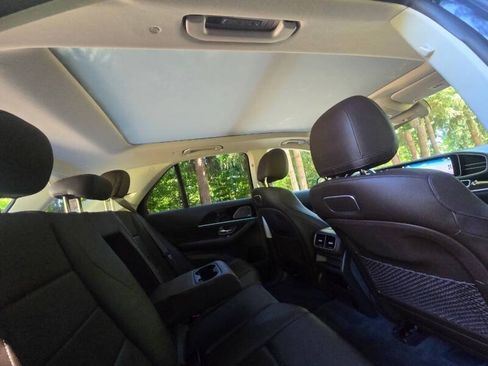 Used 2020 Mercedes-Benz GLE 450 4MATIC image 17
