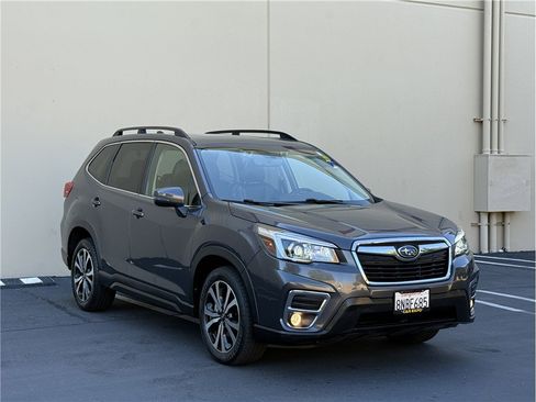 Used 2020 Subaru Forester Limited w/ Popular Package #3 AWD/4WD image 3