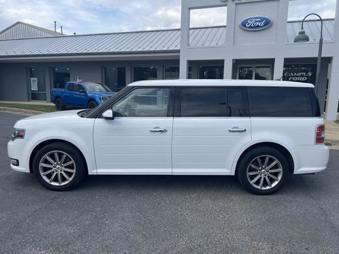 Used 2019 Ford Flex Limited FWD image 2