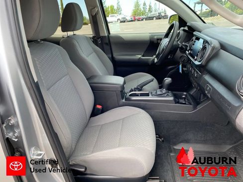 Certified 2022 Toyota Tacoma SR AWD/4WD image 16
