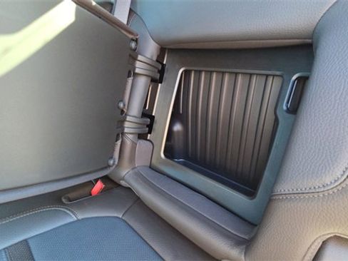 Used 2022 GMC Sierra 2500 Denali image 29