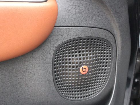 Used 2014 FIAT 500L Trekking w/ Popular Equipment Group image 12