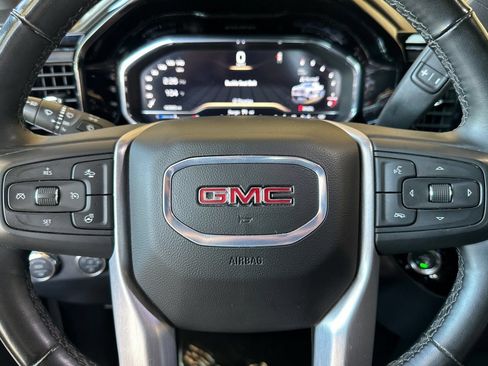 Certified 2025 GMC Sierra 1500 SLT RWD image 24