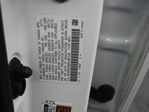 Used 2017 Honda CR-V EX-L image 18
