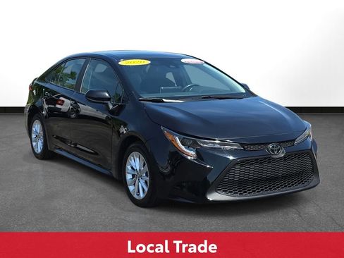 Certified 2020 Toyota Corolla LE w/ LE Convenience Package FWD image 4