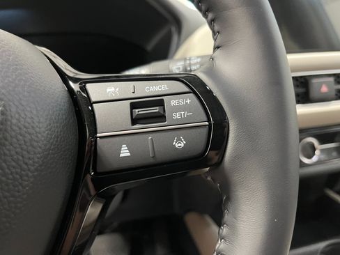 New 2026 Honda HR-V EX-L image 18