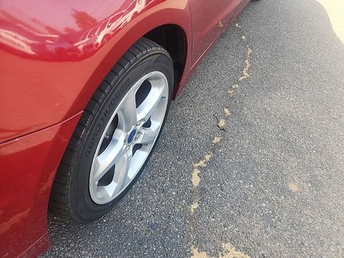 Used 2016 Ford Fusion S w/ Equipment Group 101A FWD image 15