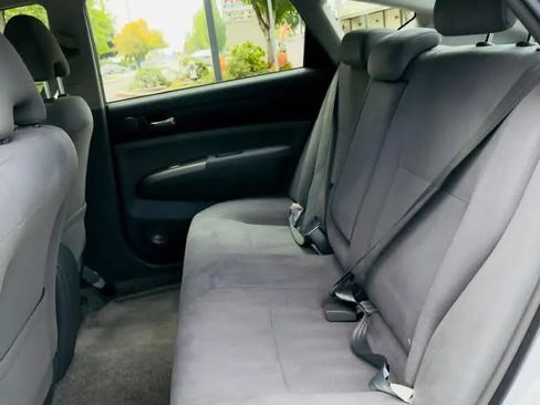 Used 2007 Toyota Prius w/ Pkg 3 FWD image 10