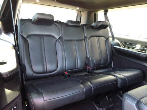 Used 2024 Jeep Grand Wagoneer L 4WD image 8