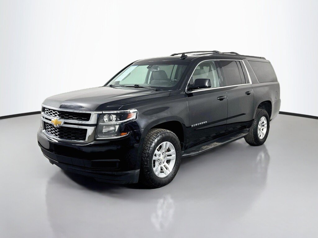 Used 2019 Chevrolet Suburban LS AWD/4WD image 1