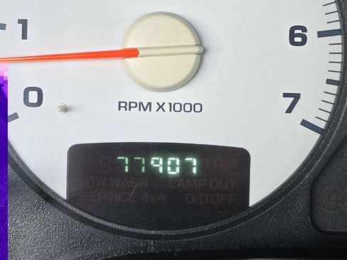 Used 2003 Dodge Ram 2500 Truck SLT AWD/4WD image 15