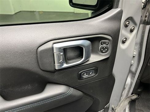 Used 2023 Jeep Wrangler Unlimited Rubicon 4xe w/ Steel Bumper Group image 23