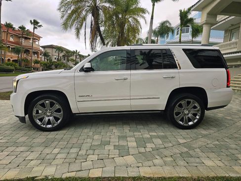 Used 2015 GMC Yukon Denali w/ Premium Package image 31