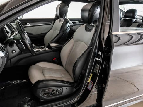 Used 2019 Genesis G80 3.3T Sport RWD image 30
