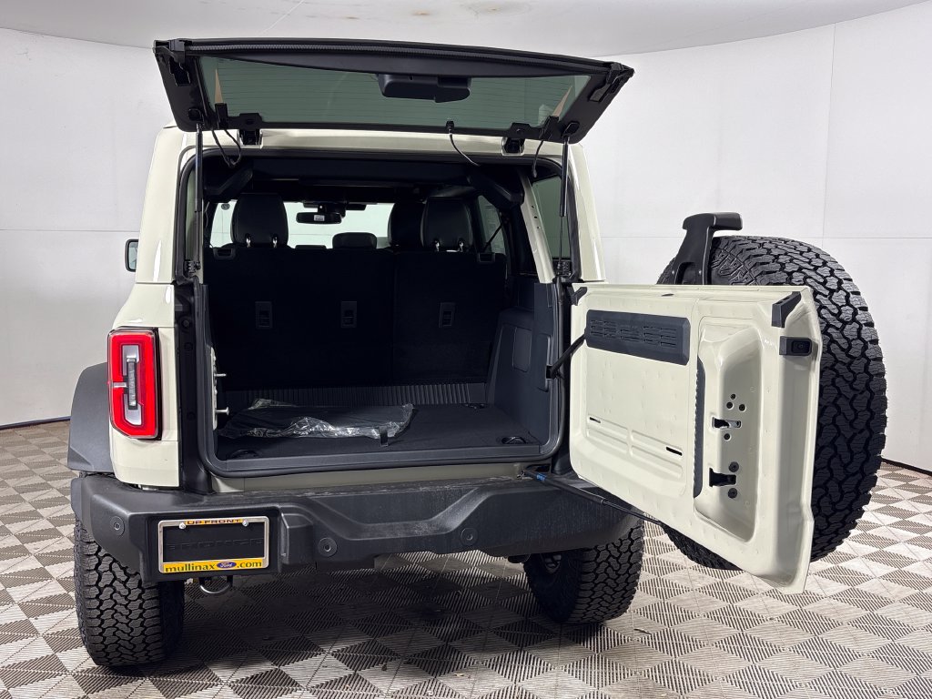 New 2026 Ford Bronco Outer Banks w/ Sasquatch Package AWD/4WD image 23