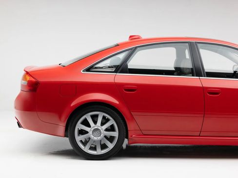Used 2003 Audi RS 6 AWD/4WD image 21