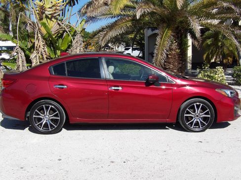 Used 2017 Subaru Impreza 2.0i Limited image 9