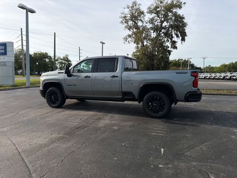 New 2026 Chevrolet Silverado 2500 LTZ w/ LTZ Plus Package AWD/4WD image 7