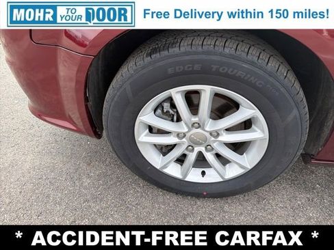 Used 2020 Dodge Grand Caravan SXT image 9