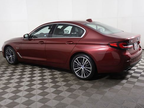 Used 2023 BMW 530e xDrive w/ Convenience Package AWD/4WD image 14