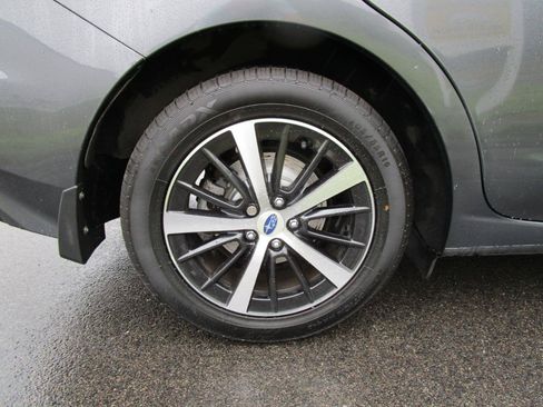 Used 2019 Subaru Impreza 2.0i Premium w/ Eyesight & BSD/Rcta & SRF AWD/4WD image 9