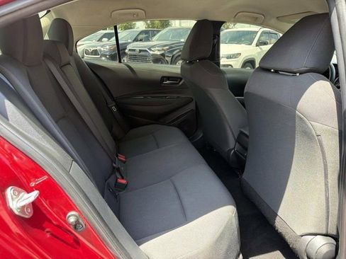 Certified 2022 Toyota Corolla LE FWD image 19