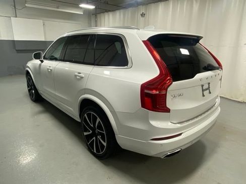 Used 2021 Volvo XC90 T6 Momentum w/ Advanced Package AWD/4WD image 2