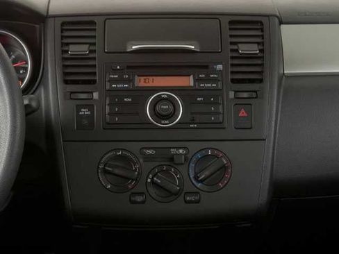 Used 2012 Nissan Versa 1.8 S w/ Plus Pkg FWD image 8