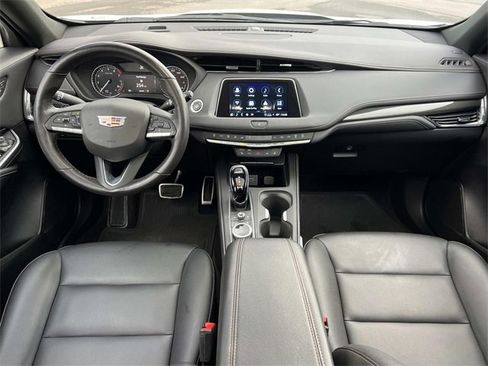 Certified 2023 Cadillac XT4 Sport w/ LPO, Onyx Lite Package image 3