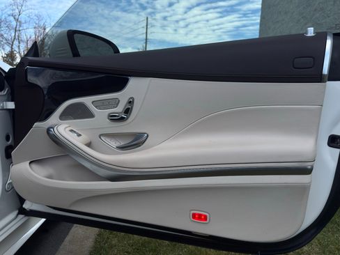 Used 2017 Mercedes-Benz S 550 Cabriolet image 34