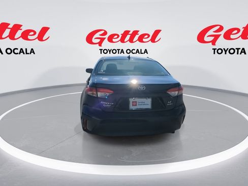 Used 2025 Toyota Corolla LE image 7