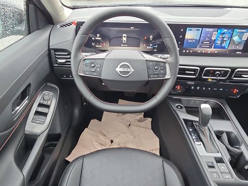 New 2026 Nissan Sentra SR image 8