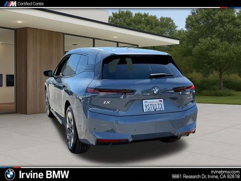 Used 2026 BMW iX xDrive45 image 11