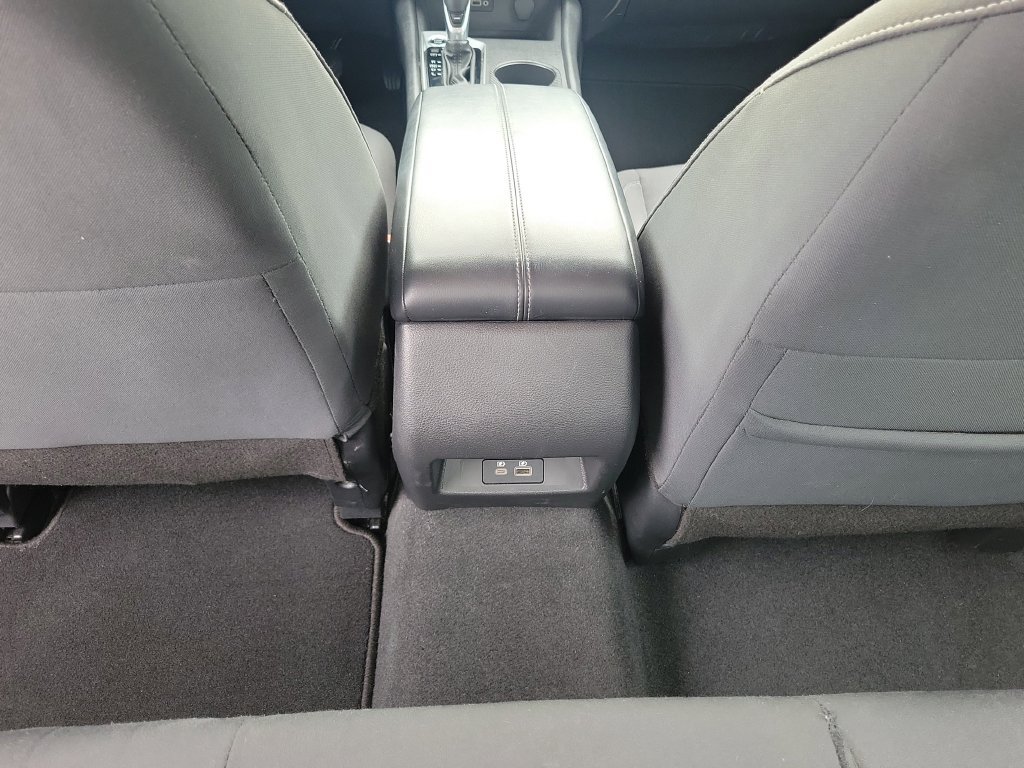 Used 2025 Nissan Altima 2.5 SV FWD image 15