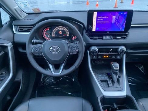 Used 2024 Toyota RAV4 XLE Premium image 11