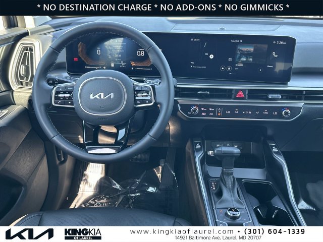 Used 2025 Kia Sorento S AWD/4WD image 2