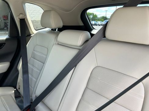 Used 2023 Honda CR-V EX-L image 16