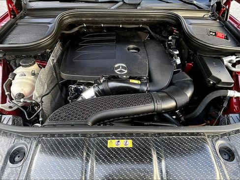 Used 2021 Mercedes-Benz GLE 350 4MATIC w/ Premium Package image 32