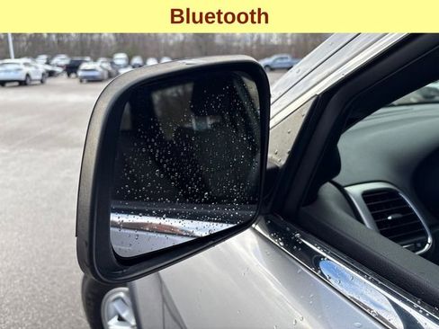 Used 2018 Jeep Grand Cherokee Laredo image 8