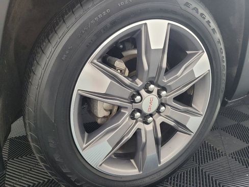 Used 2019 GMC Acadia SLT FWD image 31