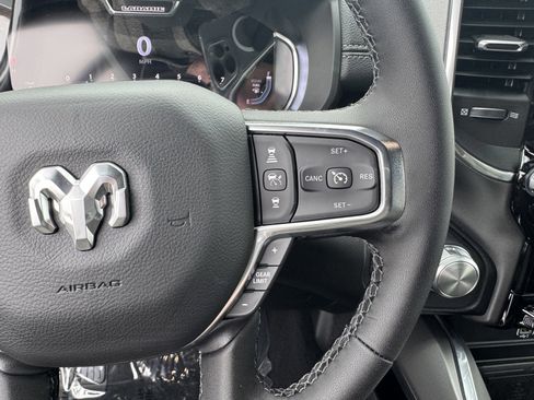 Used 2025 RAM 1500 Laramie w/ Night Edition image 19