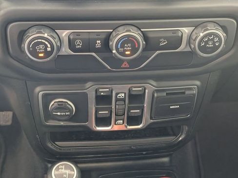 Used 2020 Jeep Wrangler Unlimited Sport image 20