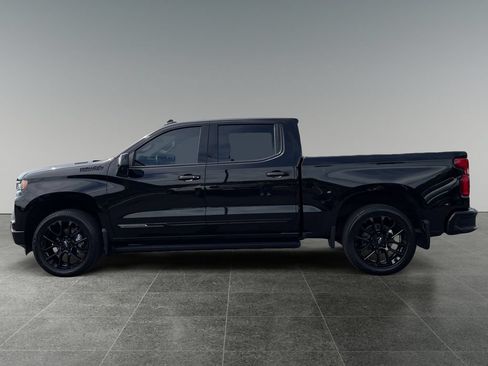 Used 2025 Chevrolet Silverado 1500 High Country w/ Midnight Edition AWD/4WD image 6