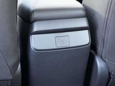 New 2026 Nissan Sentra SV image 17