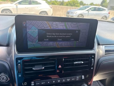 Used 2023 Lexus GX 460 Premium w/ Premium Package AWD/4WD image 12
