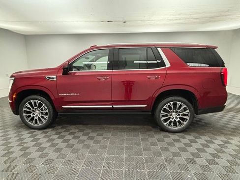 New 2026 GMC Yukon Denali w/ Denali Reserve Package image 16