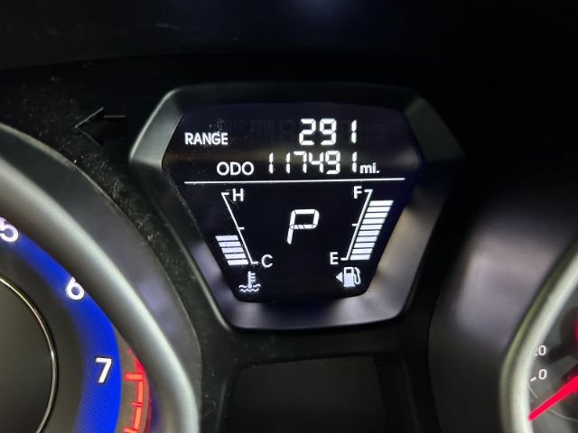 Used 2013 Hyundai Elantra GLS w/ Preferred Pkg FWD image 36